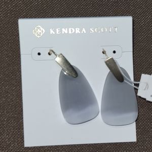 Kendra Scott earring